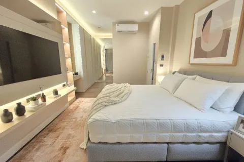 House in Bang Kaeo, Thailand 4 bedrooms № 160661 - photo 4