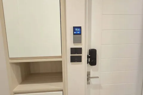 House in Bang Kaeo, Thailand 4 bedrooms № 160661 - photo 9