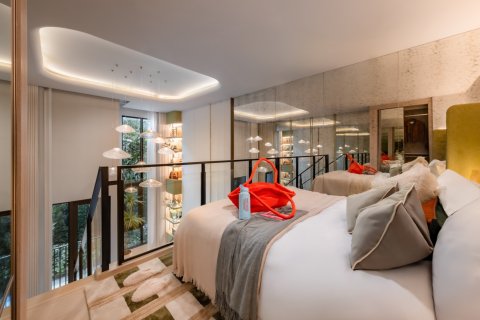 Eigentumswohnung in Bangkok, Thailand, 1 Schlafzimmer  № 222566 - Foto 2