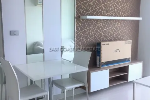Condominio de 1 dormitorio en Jomtien Beach, Pattaya, Tailandia № 213223 - foto 3