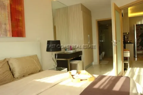 Condominio de 1 dormitorio en Jomtien Beach, Pattaya, Tailandia № 213222 - foto 4