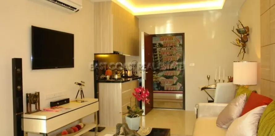 Condominio de 1 dormitorio en Jomtien Beach, Pattaya, Tailandia № 213222