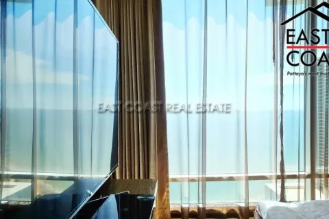 Condominio de 2 dormitorios en Jomtien Beach, Pattaya, Tailandia № 213226 - foto 18