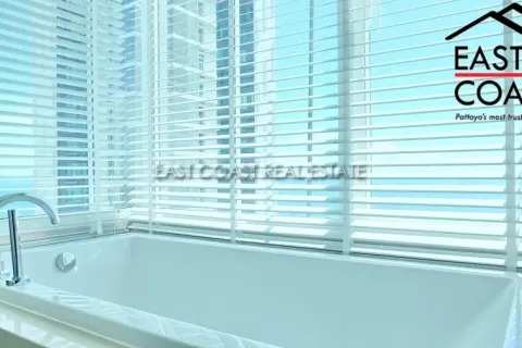 Condominio de 2 dormitorios en Jomtien Beach, Pattaya, Tailandia № 213226 - foto 22