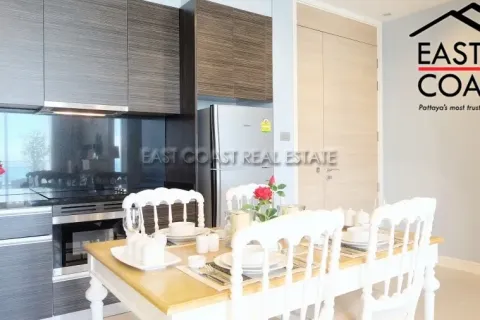 Condominio de 2 dormitorios en Jomtien Beach, Pattaya, Tailandia № 213226 - foto 7