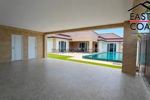 Casa de 3 dormitorios en Pattaya, Tailandia № 213221 - foto 17