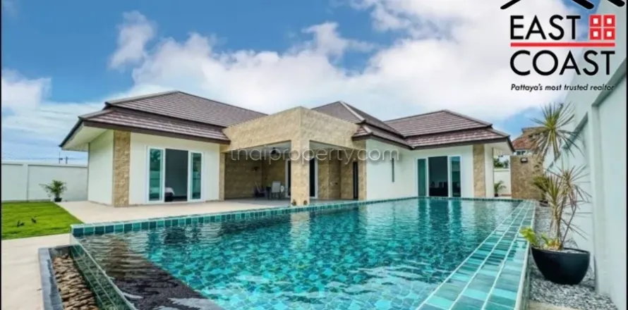 Casa de 3 dormitorios en Pattaya, Tailandia № 213221