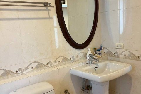 Studio in the Condo in Sathon, Bangkok, Thailand № 136765 - photo 3