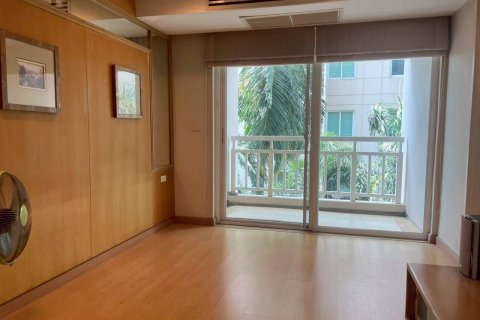 Studio in the Condo in Sathon, Bangkok, Thailand № 136765 - photo 4