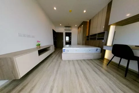 Condo in Bang Na, Bangkok, Thailand, 2 bedrooms  № 136767 - photo 15