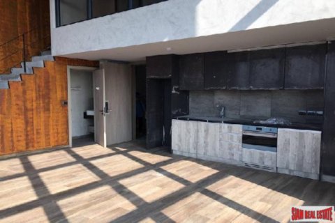 Duplex in Bangkok, Thailand 1 bedroom № 193698 - photo 9