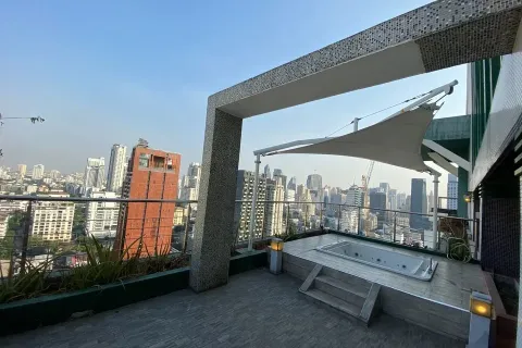 Duplex in Watthana, Bangkok, Thailand 3 bedrooms № 149536 - photo 8