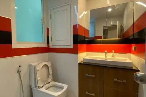 Duplex in Watthana, Bangkok, Thailand 3 bedrooms № 149536 - photo 18