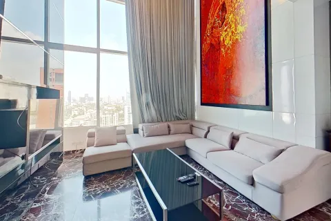 Duplex in Watthana, Bangkok, Thailand 3 bedrooms № 149536 - photo 2