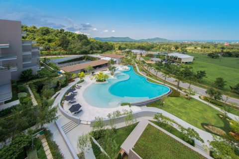 Penthouse in Pattaya, Thailand 3 bedrooms № 180893 - photo 6