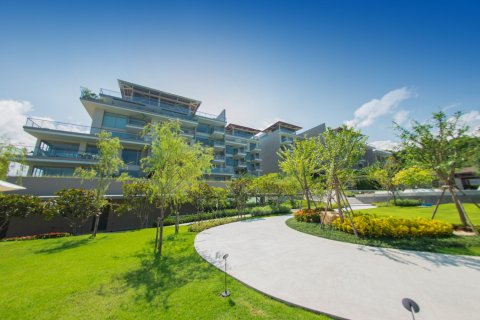 Penthouse in Pattaya, Thailand 3 bedrooms № 180893 - photo 9