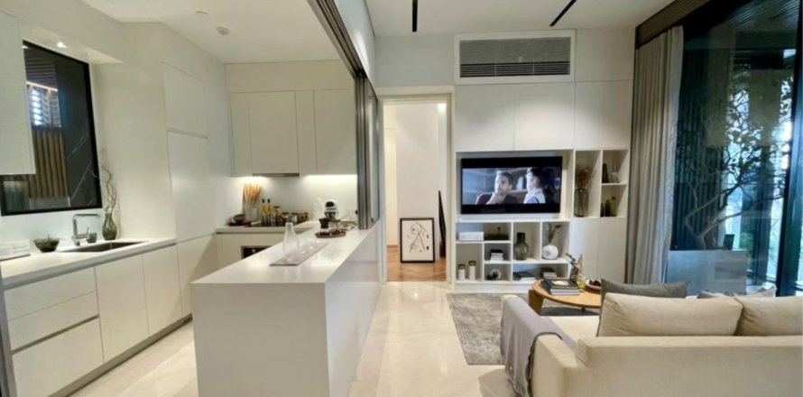 Condo in Bangkok, Thailand, 2 bedrooms  № 180896