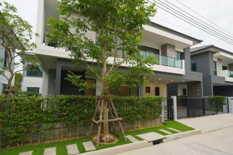 Maison à Bangkok, Thaïlande 4 chambres № 180894 - photo 2