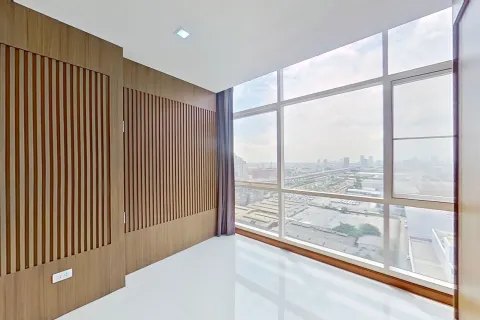 Penthouse in Bang Na, Bangkok, Thailand 3 bedrooms № 155134 - photo 11