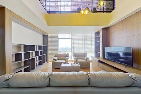 Penthouse in Bang Na, Bangkok, Thailand 3 bedrooms № 155134 - photo 2