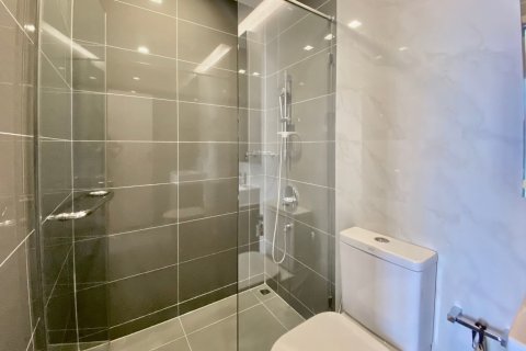 Студия в кондо в Ваттхане, Бангкок, Таиланд № 155139 - фото 3