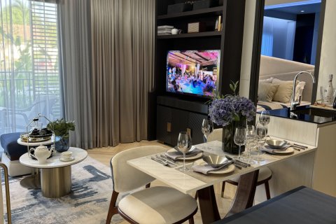 Apartment in Phuket, Thailand 2 bedrooms № 155137 - photo 1