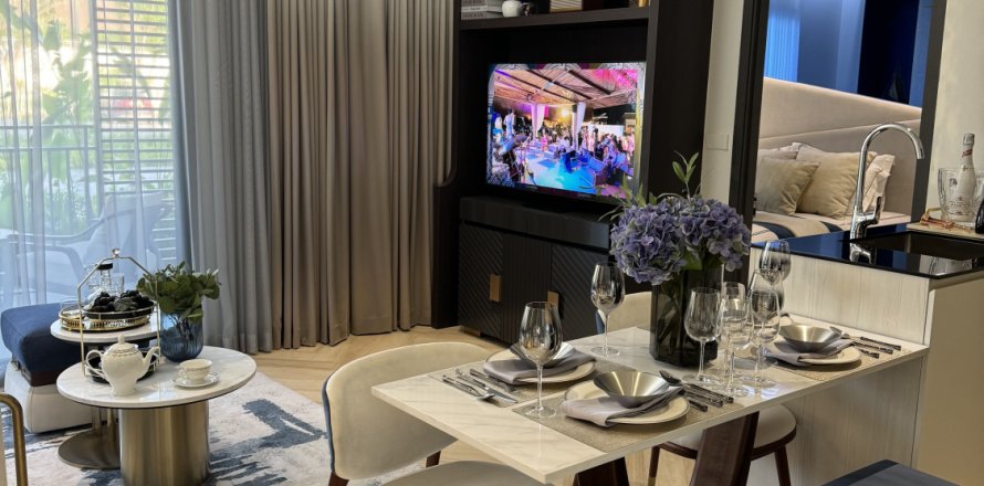 Apartment in Phuket, Thailand 2 bedrooms № 155137