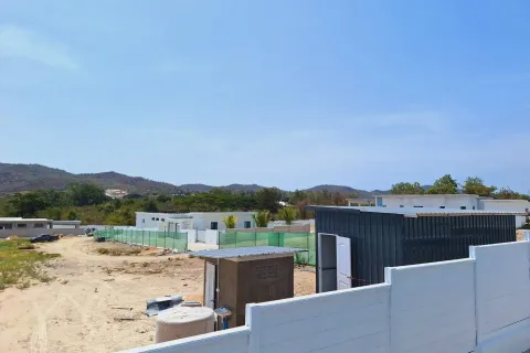 Villa in Hua Hin, Thailand 2 bedrooms № 148264 - photo 13