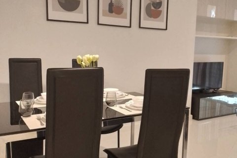 Condo à Watthana, Bangkok, Thaïlande, 3 chambres  № 148260 - photo 4