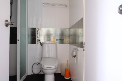 Studio dans le Condo sur Jomtien Beach, Pattaya, Thaïlande  № 163742 - photo 22