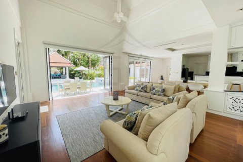 House in Bang Tao, Thailand 5 bedrooms № 3852 - photo 8