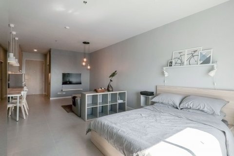 Studio dans le Condo à Yan Nawa, Bangkok, Thaïlande  № 137398 - photo 6