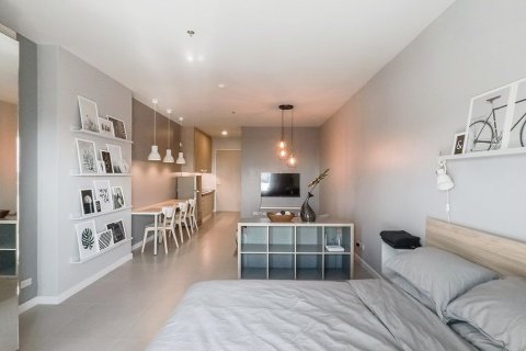 Studio dans le Condo à Yan Nawa, Bangkok, Thaïlande  № 137398 - photo 5