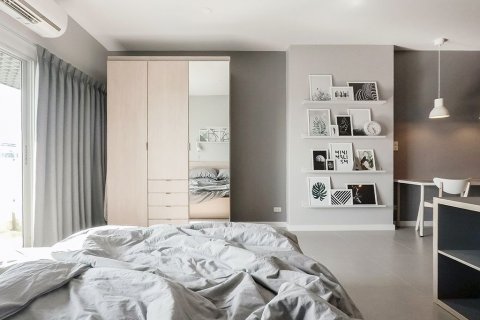 Studio dans le Condo à Yan Nawa, Bangkok, Thaïlande  № 137398 - photo 11