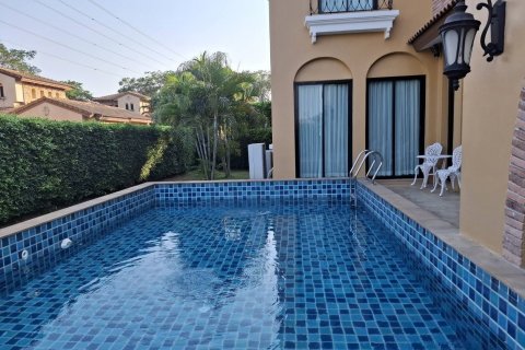 Villa à Pattaya, Thaïlande 3 chambres № 140095 - photo 10