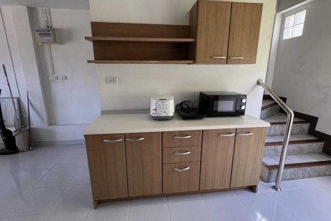 Таунхаус в Кату, Таиланд с 2 спальнями  № 169357 - фото 3