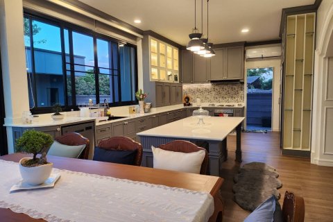 Вилла в Ханг Донге, Таиланд с 6 спальнями  № 144947 - фото 19