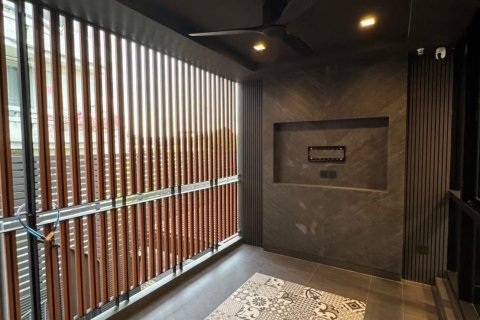 Дом в Хуай Кванге, Бангкок, Таиланд с 4 спальнями № 144946 - фото 18