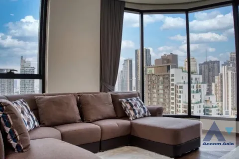 Condo in Khlong Toei, Bangkok, Thailand, 2 bedrooms  № 218928