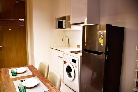 Studio dans le Condo à Bang Rak, Bangkok, Thaïlande  № 148327 - photo 2