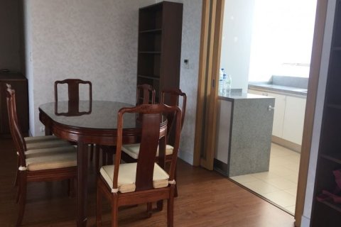 Condo in Khlong Toei, Bangkok, Thailand, 2 bedrooms  № 148324 - photo 3