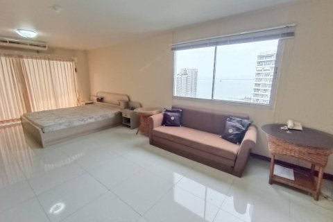 Студия в кондо в Паттайе, Таиланд № 148328 - фото 6