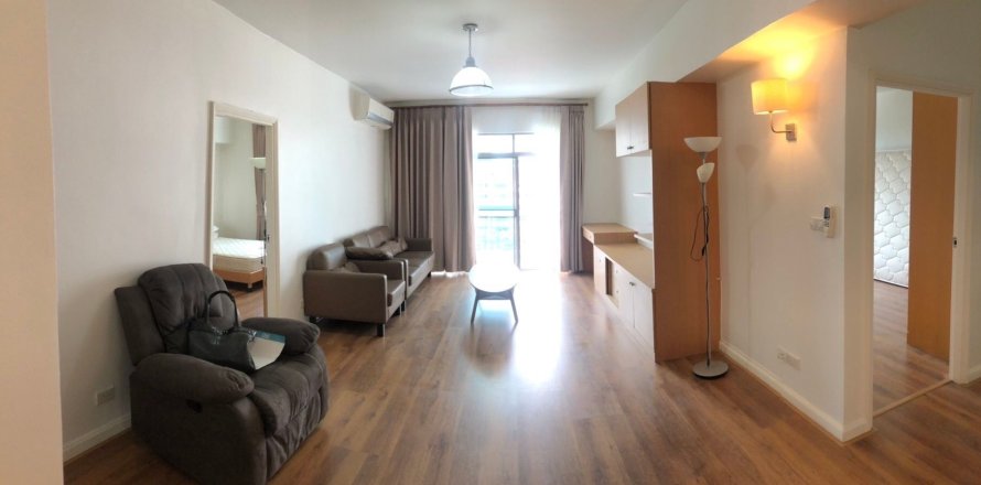 Condo in Watthana, Bangkok, Thailand, 3 bedrooms  № 149993