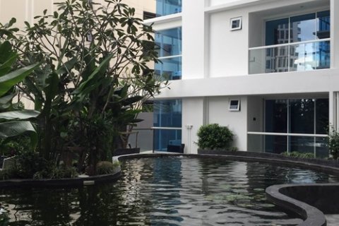 Condo in Pattaya, Thailand, 2 bedrooms № 204041 - photo 11