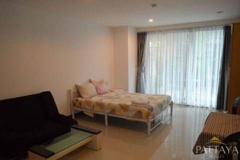 Condo on Jomtien Beach, Pattaya, Thailand, 1 bedroom  № 204047 - photo 1