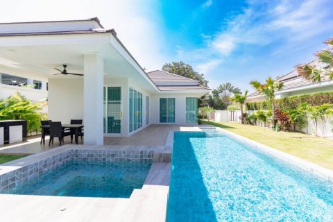 Villa in Hua Hin, Thailand 3 bedrooms № 119244 - photo 6