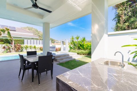 Villa in Hua Hin, Thailand 3 bedrooms № 119244 - photo 9