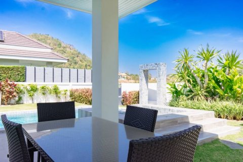 Villa in Hua Hin, Thailand 3 bedrooms № 119244 - photo 10