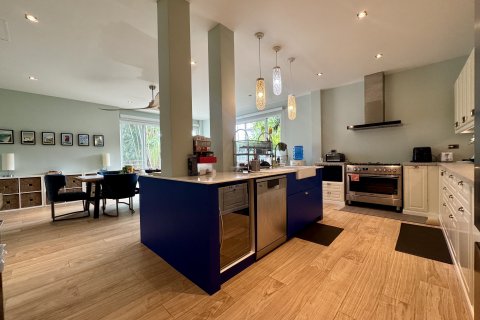 Maison à Phuket, Thaïlande 5 chambres № 167871 - photo 4