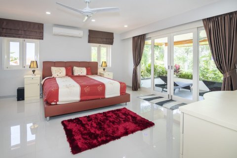 Дом в Паттайе, Таиланд с 9 спальнями  № 167868 - фото 12